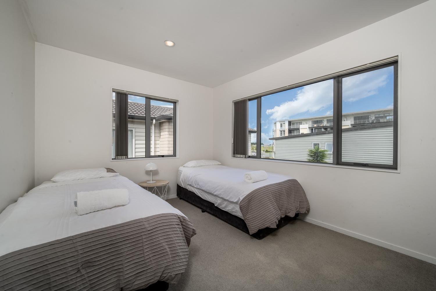 7Br 3Bh Beach Escape. 2 Min To Browns Bay Beach Auckland Extérieur photo